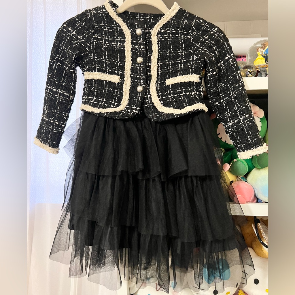 Little Sophisticated Boss Girl? Yes Please!